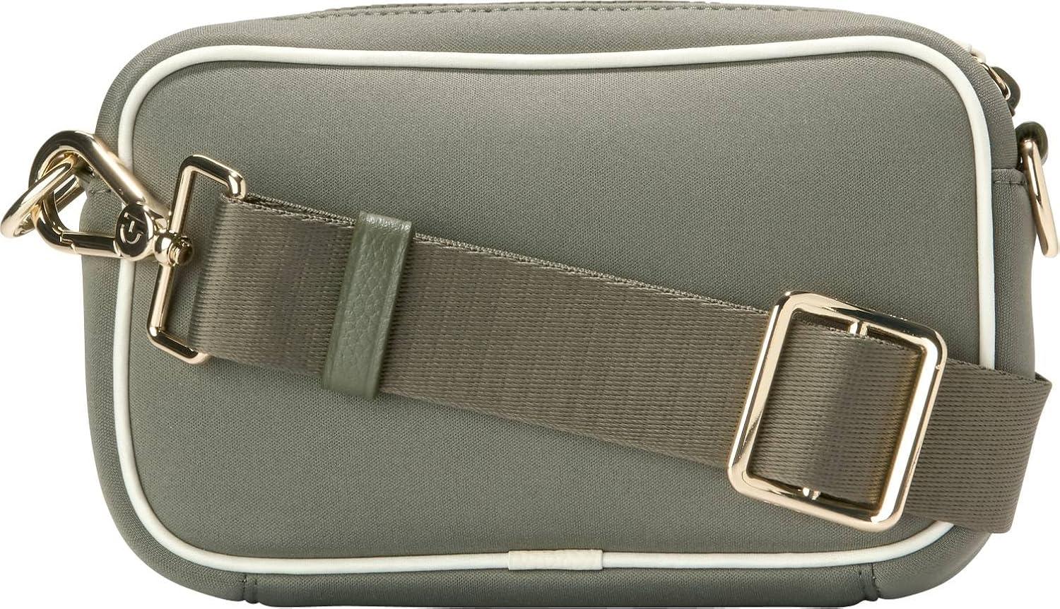 imageCole HaanTea Leaf