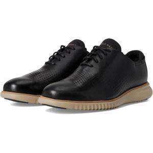 Cole Haan Men’s 2.Zerogrand Laser Cut Wingtip Oxford(Black/Cobblestone)