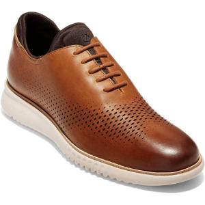 Cole Haan Men’s 2.Zerogrand Laser Cut Wingtip Oxford(Cashew Leather/Bronze)