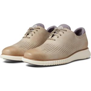 Cole Haan Men’s 2.Zerogrand Laser Cut Wingtip Oxford(Mortar/Natural)