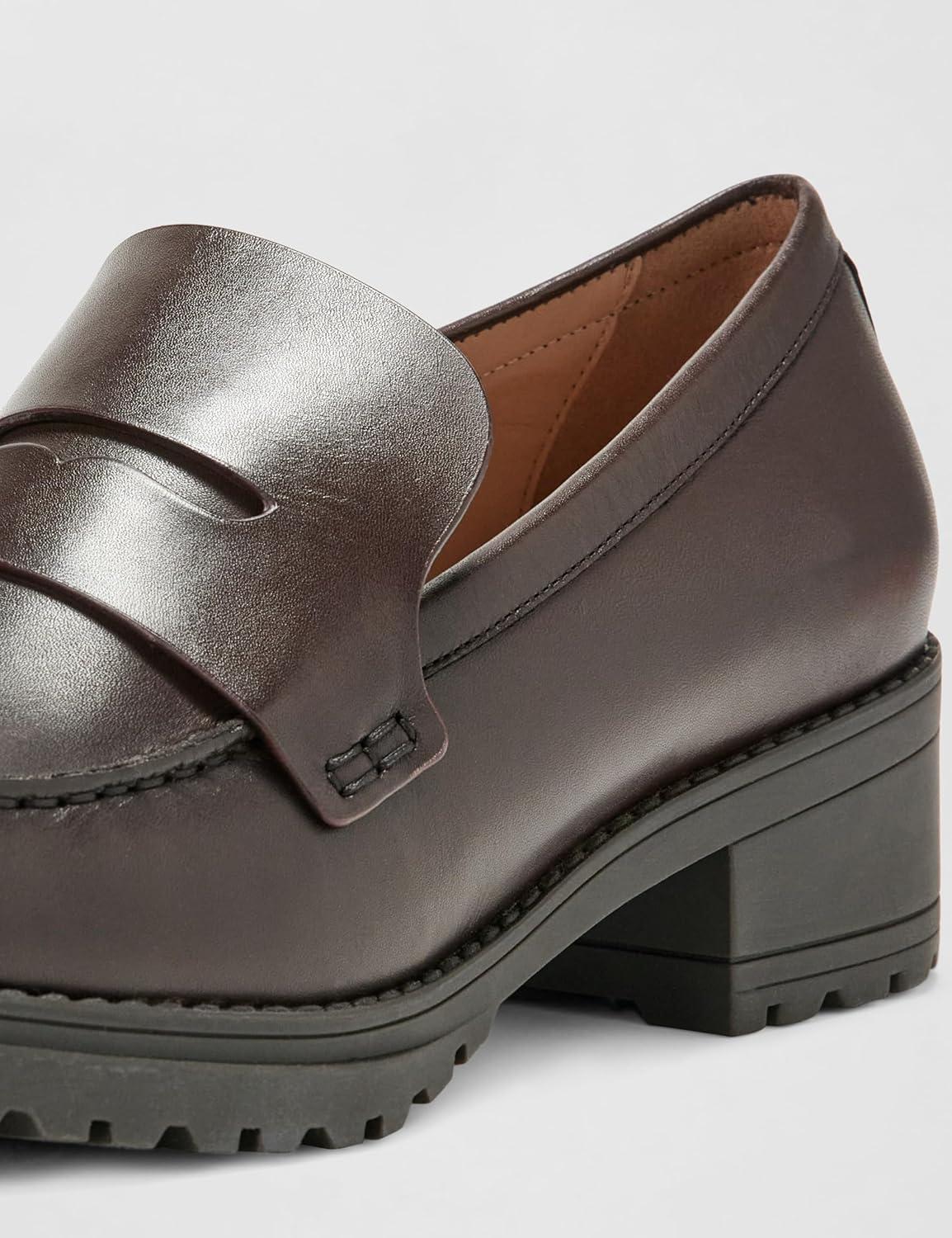 image:imageCole Haan Womens Camea LugMadeira